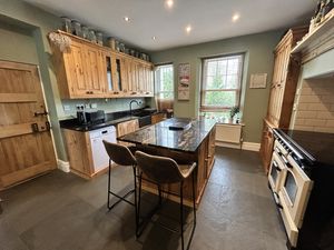 Photo 5- click for photo gallery